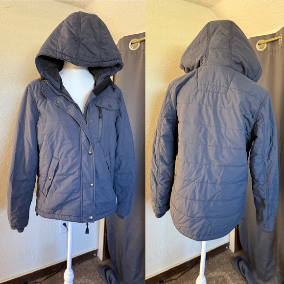 Carhartt Jackets & Blazers - Carhartt Women's Utility Quilted Hooded Jacket Blue Steel medium